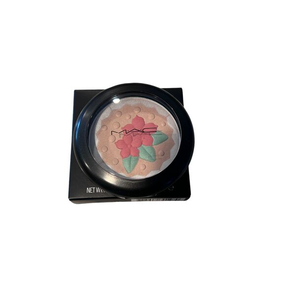 Mac Pearlmattte Face Powder 